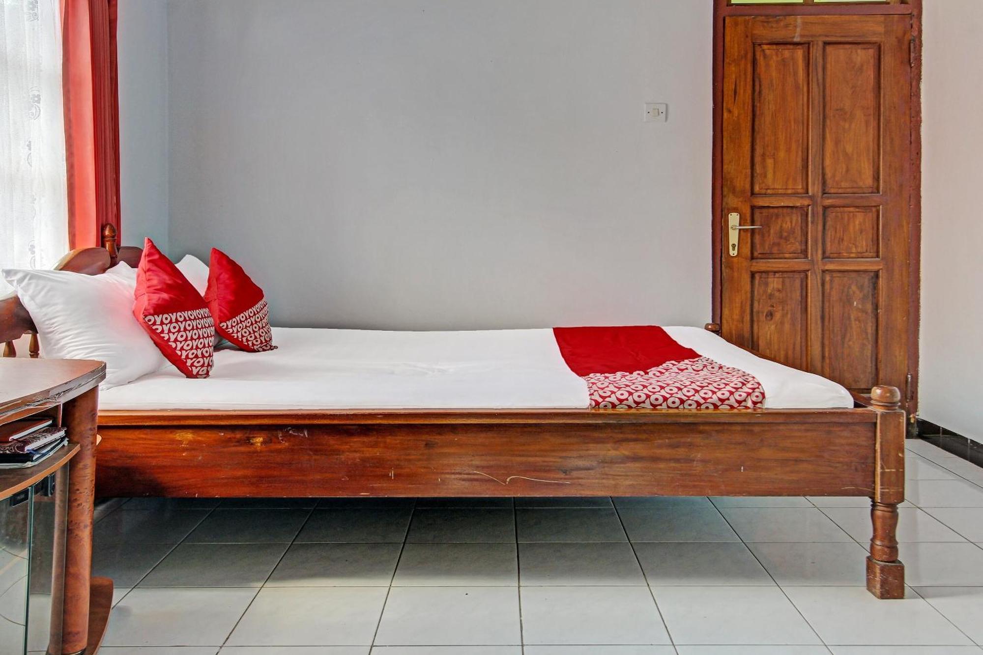 Spot On 91214 Desa Wisata Pandean Hotel Trenggalek Exterior photo