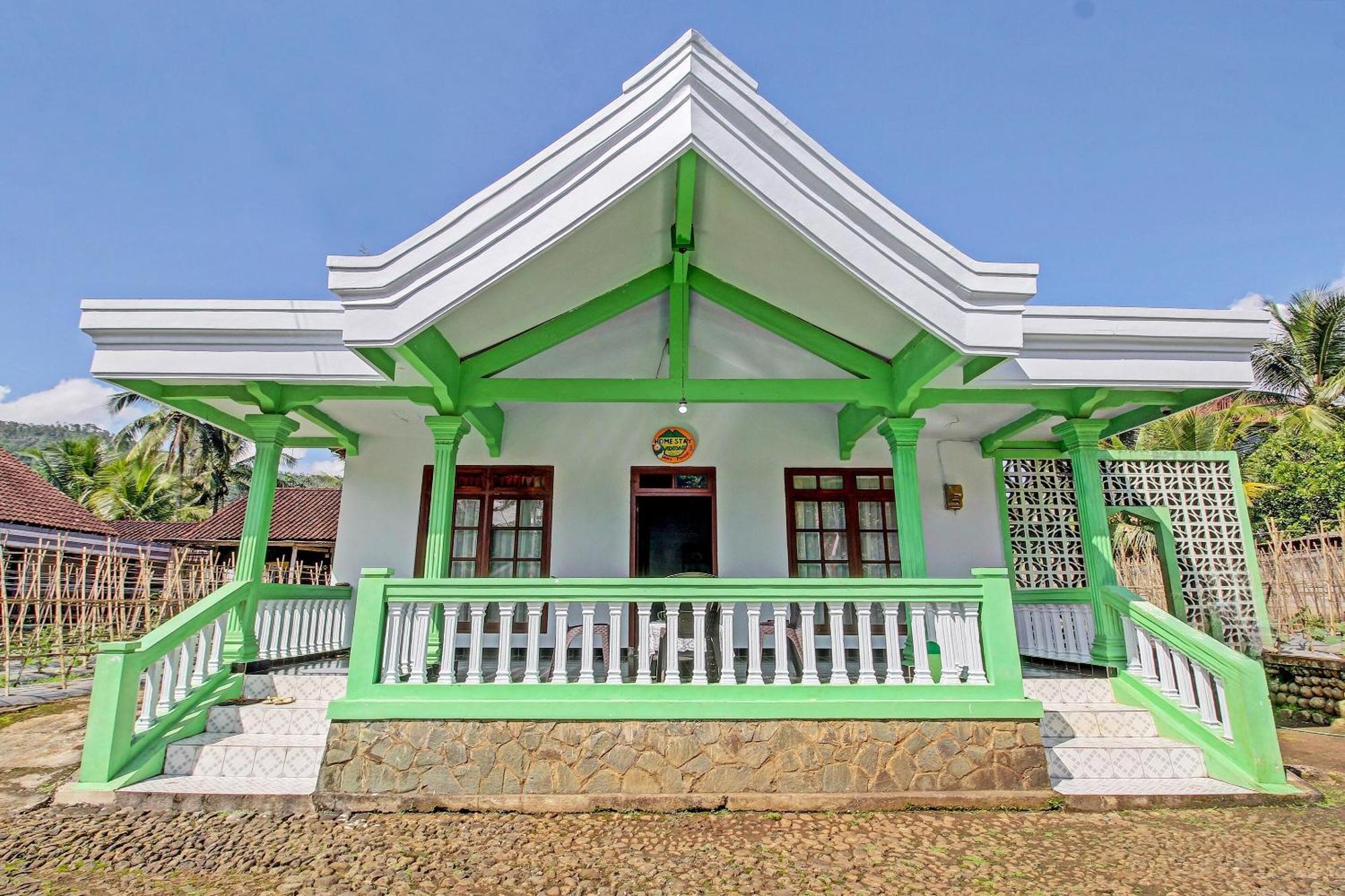 Spot On 91214 Desa Wisata Pandean Hotel Trenggalek Exterior photo