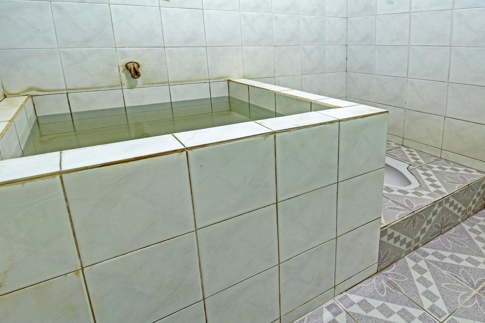 Spot On 91214 Desa Wisata Pandean Hotel Trenggalek Exterior photo